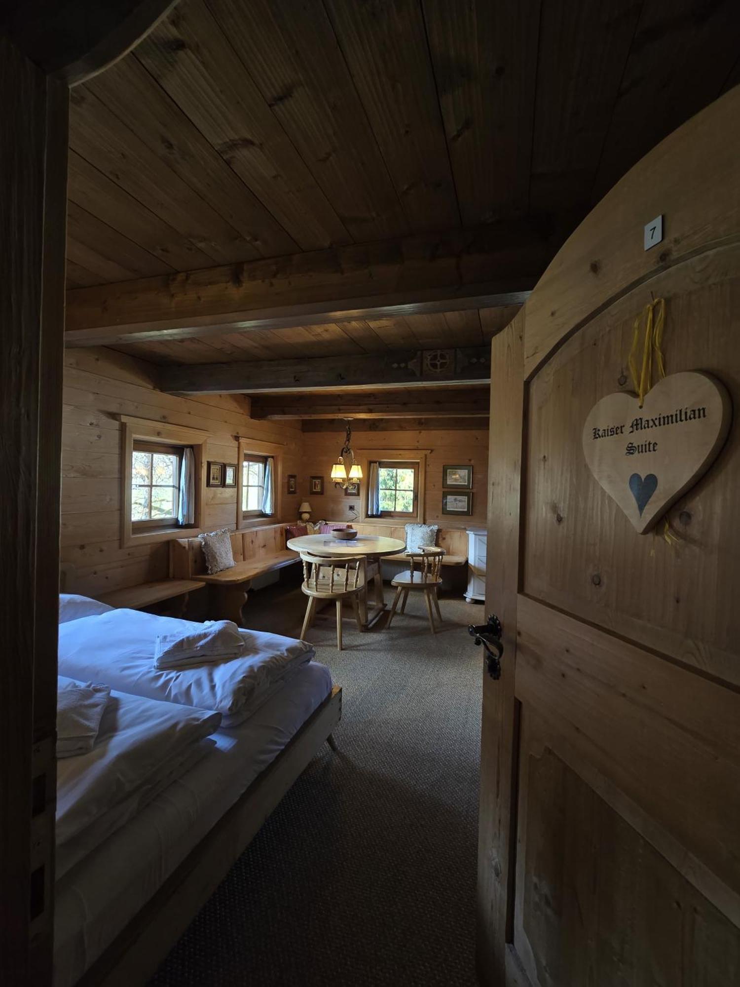 Fuchswirt Kelchsau Landgasthof-Hotel هوبفغراتن إم بريكسنتال المظهر الخارجي الصورة