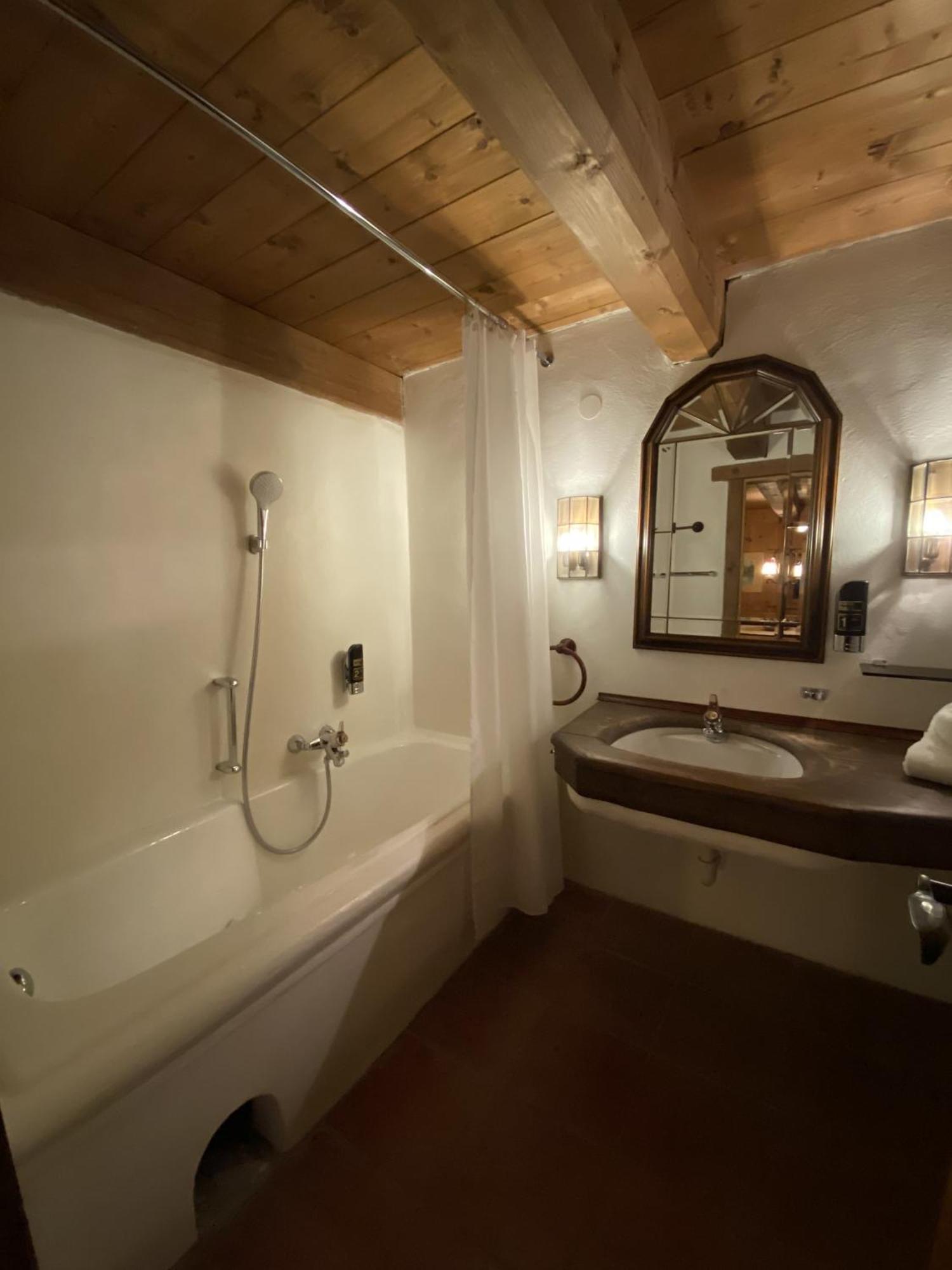Fuchswirt Kelchsau Landgasthof-Hotel هوبفغراتن إم بريكسنتال المظهر الخارجي الصورة