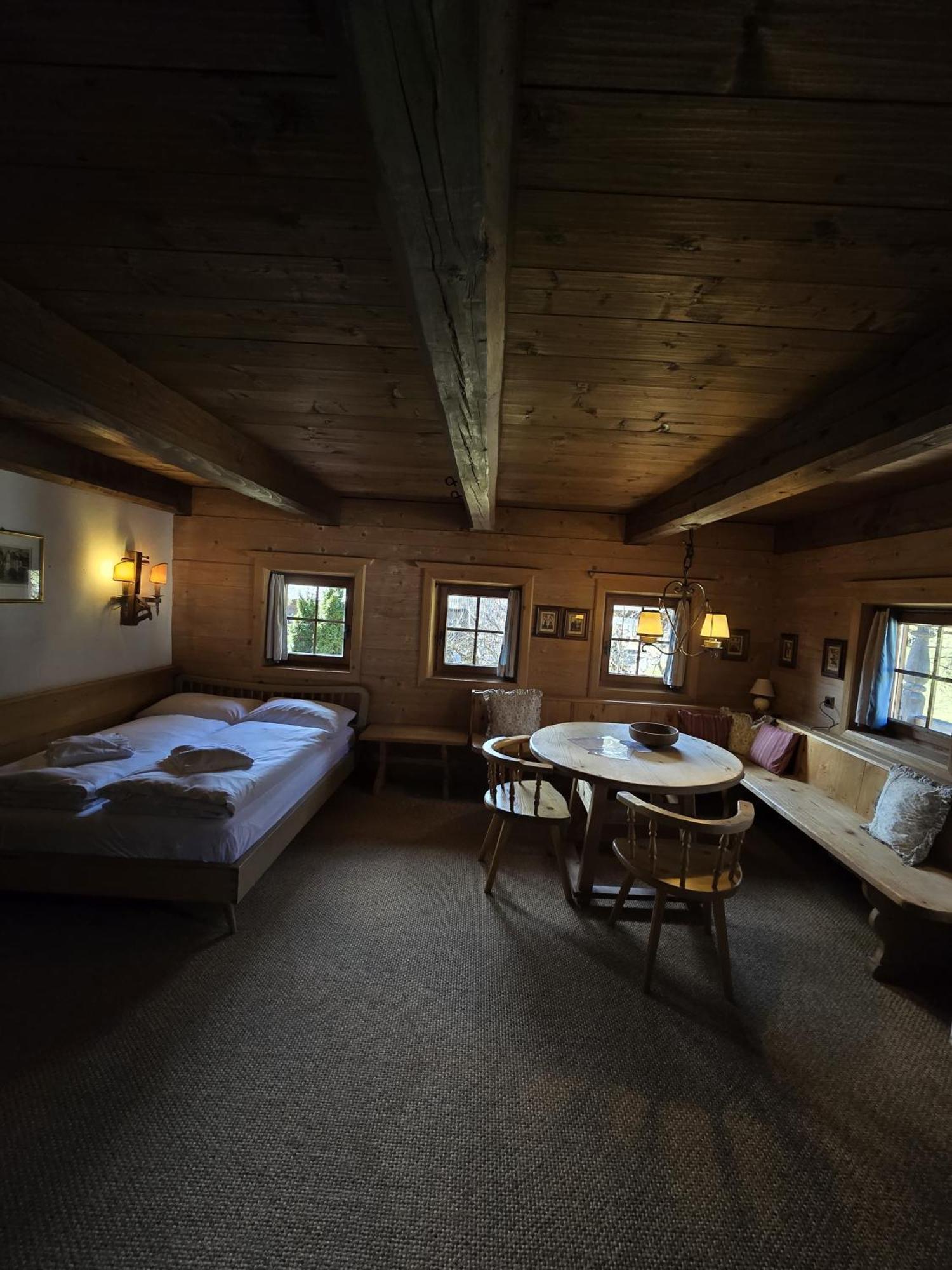 Fuchswirt Kelchsau Landgasthof-Hotel هوبفغراتن إم بريكسنتال المظهر الخارجي الصورة